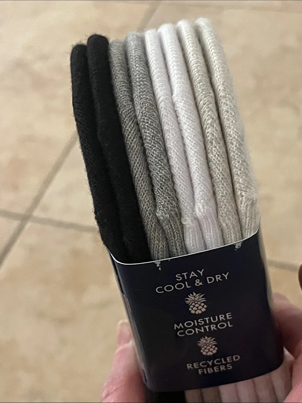 Tommy Bahama Ladies' Performance Liner Socks - 8 Pairs